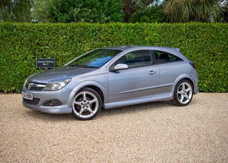 VAUXHALL ASTRA 1.8i 16v SRi Sport Hatch 3dr