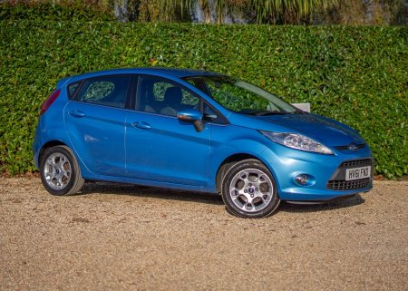 FORD FIESTA 1.25 Zetec 5dr