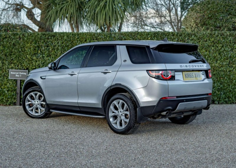 LAND ROVER DISCOVERY SPORT